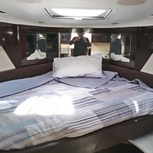 Sea Ray 350 Sundancer