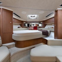 Sea Ray 350 Sundancer