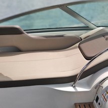Sea Ray 350 Sundancer