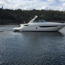 Sea Ray 350 Sundancer