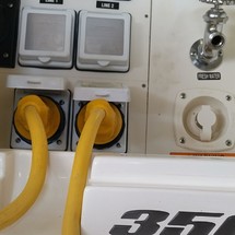 Sea Ray 350 Sundancer