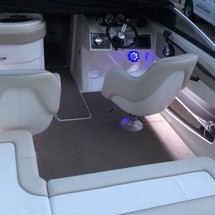 Sea Ray 220 Sundeck