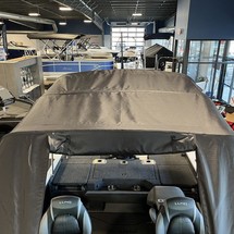 Lund Boats 1875 Pro-V Sport