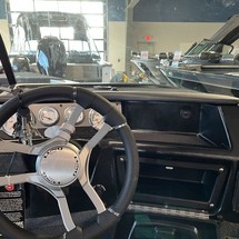 Lund Boats 1875 Pro-V Sport