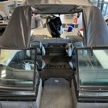 Lund Boats 1875 Pro-V Sport