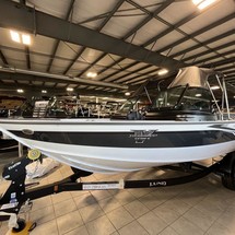 Lund Boats 1875 Pro-V Sport