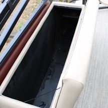Sunchaser Boats Geneva Cruise 22 LR DH