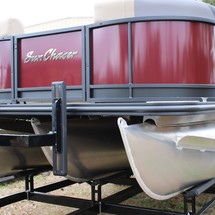 Sunchaser Boats Geneva Cruise 22 LR DH