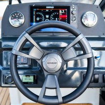 Quicksilver Activ 605 Bowrider
