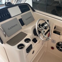 Grady-White Freedom 307