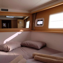 Lagoon 450 F