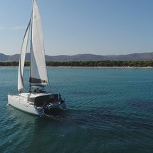 Lagoon 450 F