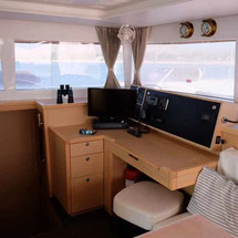 Lagoon 450 F