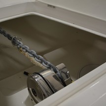 Fountain 38 center console te