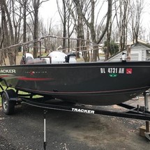Tracker Pro Guide V-16 SC