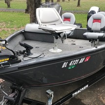 Tracker Pro Guide V-16 SC