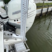 Ranger boats 2400 bay