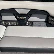 Malibu Wakesetter 25 LSV