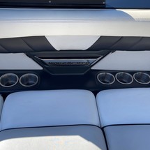 Malibu Wakesetter 25 LSV