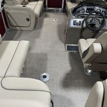 Sun Tracker Party Barge 22 DLX