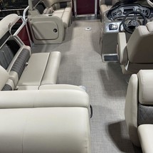 Sun Tracker Party Barge 22 DLX