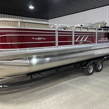 Sun Tracker Party Barge 22 DLX