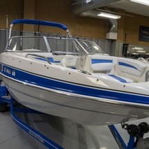 Glastron GT 225