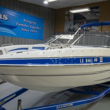 Glastron GT 225