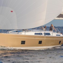 Hanse 418