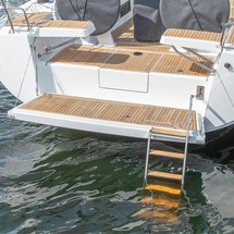 Hanse 418