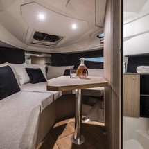 Cranchi Endurance 30