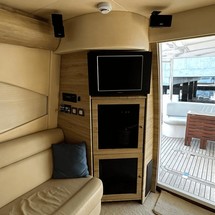 Majesty Yachts 50