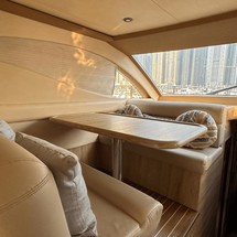 Majesty Yachts 50