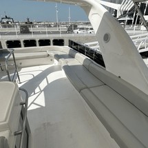 Majesty Yachts 50