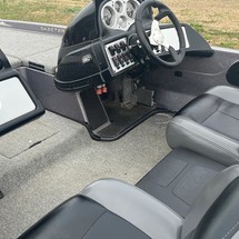 Skeeter zx 225