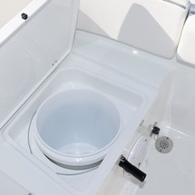 Sea Ray hunt ultra 211