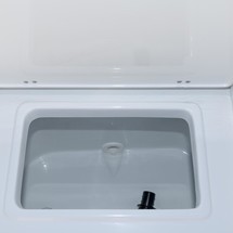 Sea Ray hunt ultra 211