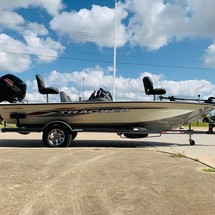 Tracker Pro Team 190 TX