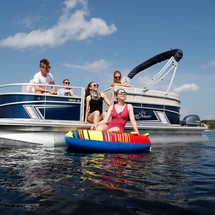 Sunchaser Boats Oasis 18 Fish