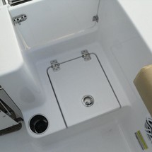 Sportsman 212 open