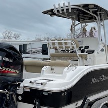 Nauticstar 2302 legacy