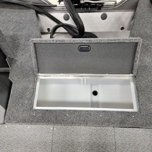 Crestliner 1700 Vision