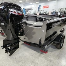 Crestliner 1700 Vision