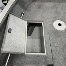 Crestliner 1700 Vision