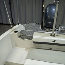 Starcraft Marine MDX OB 211 E