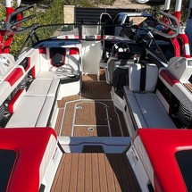 Super Air Nautique G25