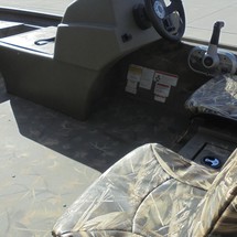 Tracker Grizzly 1754 SC