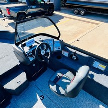 Tracker Pro Guide V-175 WT