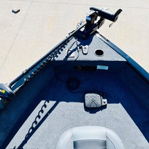 Tracker Pro Guide V-175 WT