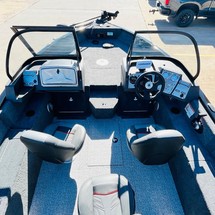 Tracker Pro Guide V-175 WT